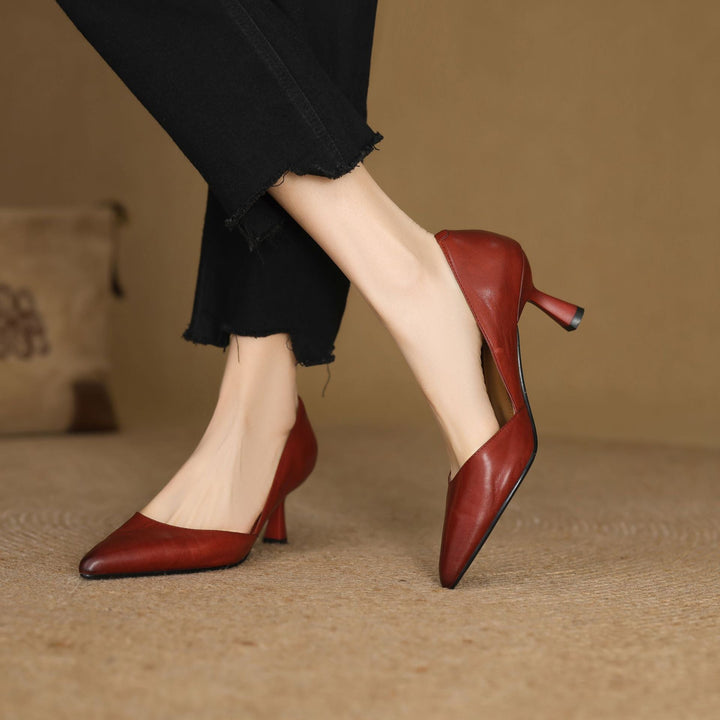 Rosa's Lorene Curve Leather Heels