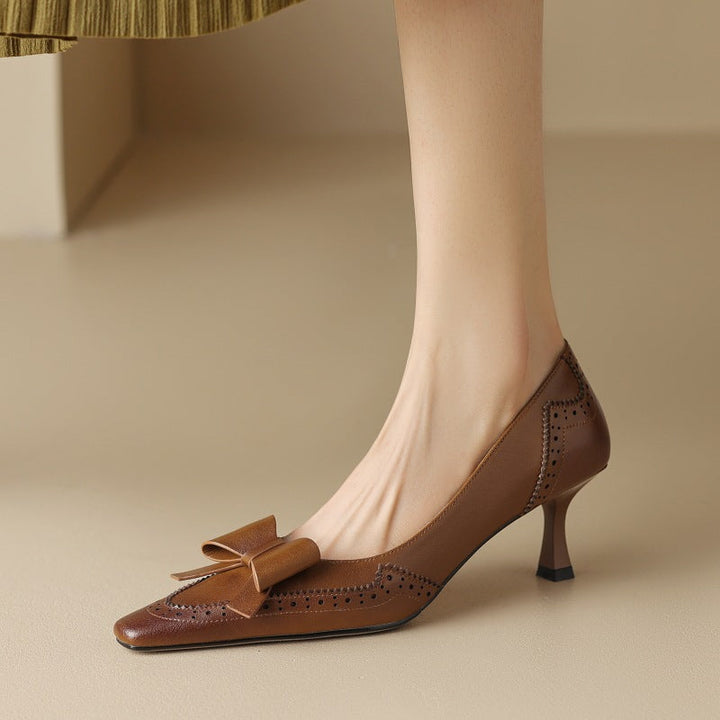 Rosa's Celora Ribbon Leather Pumps