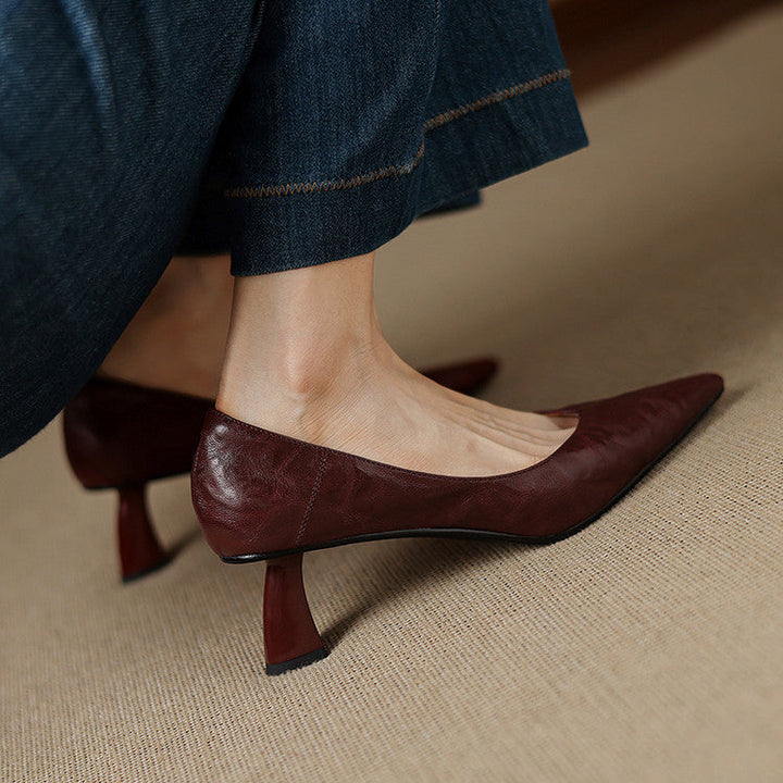 Rosa's Riva Sculpted Leather Pumps