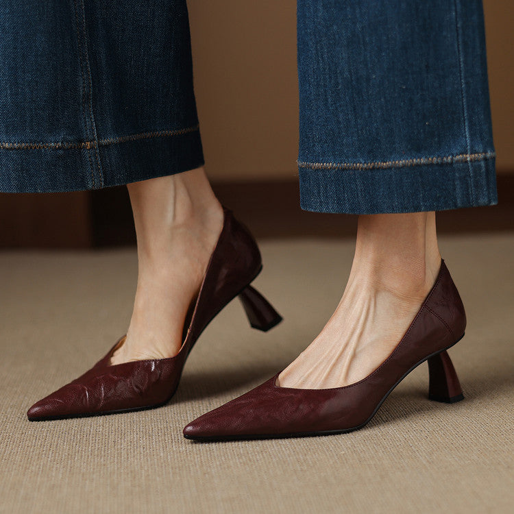 Rosa's Riva Sculpted Leather Pumps