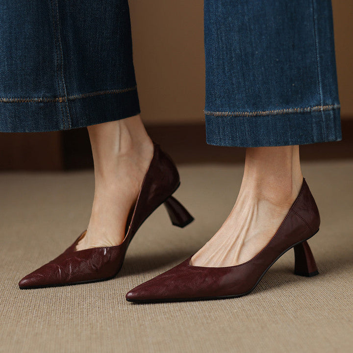 Rosa's Riva Sculpted Leather Pumps