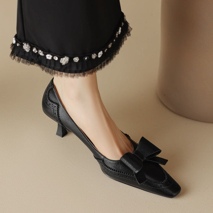 Rosa's Celora Ribbon Leather Pumps