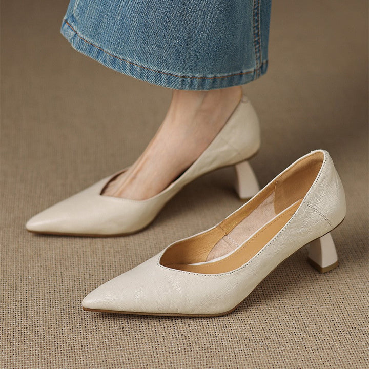 Rosa's Riva Sculpted Leather Pumps