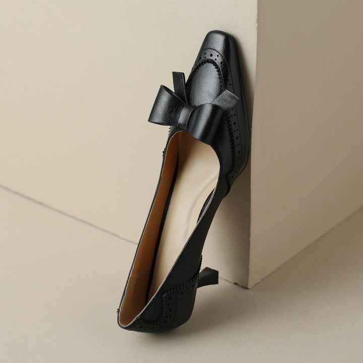 Rosa's Celora Ribbon Leather Pumps