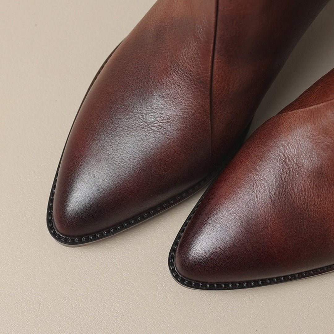 Rosa's Ardena Leather Ankle Boots