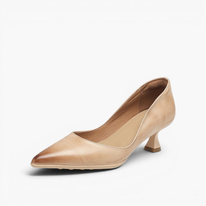 Rosa's Calenne Leather Kitten Heels