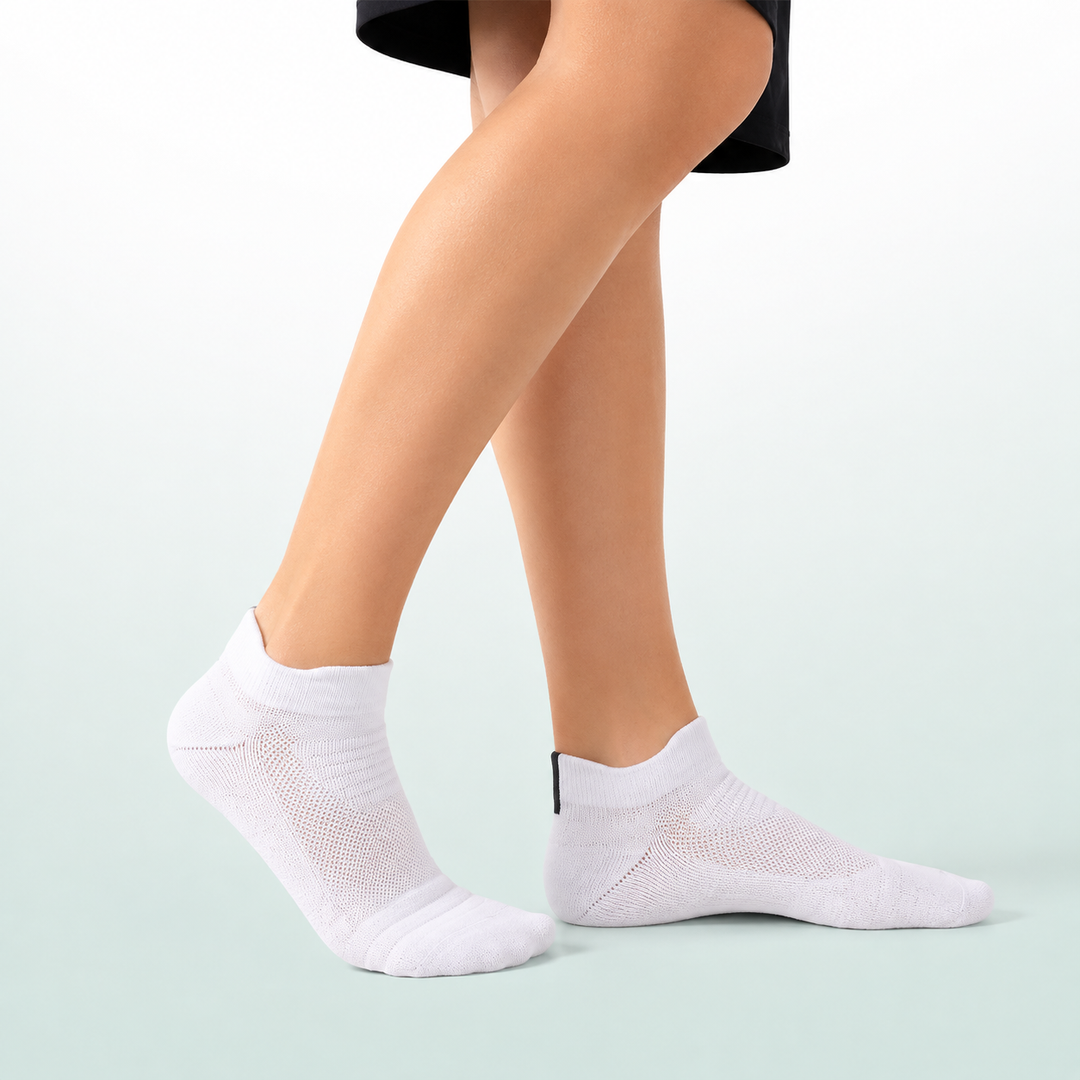 AeroVeno Mid-Calf Compression Socks