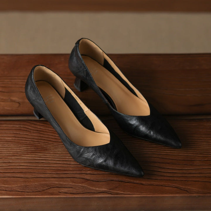 Rosa's Riva Sculpted Leather Pumps