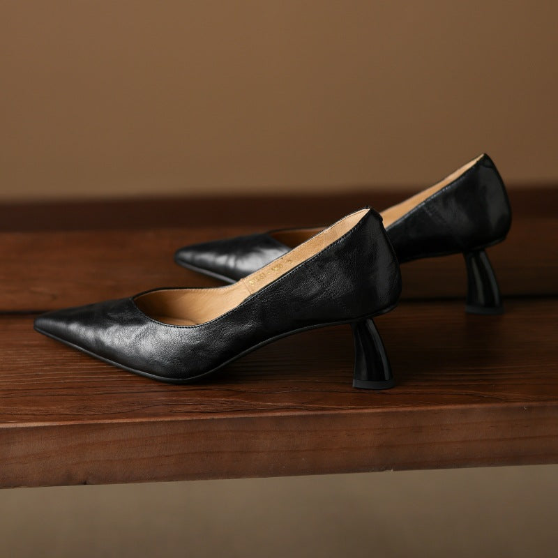 Rosa's Riva Sculpted Leather Pumps