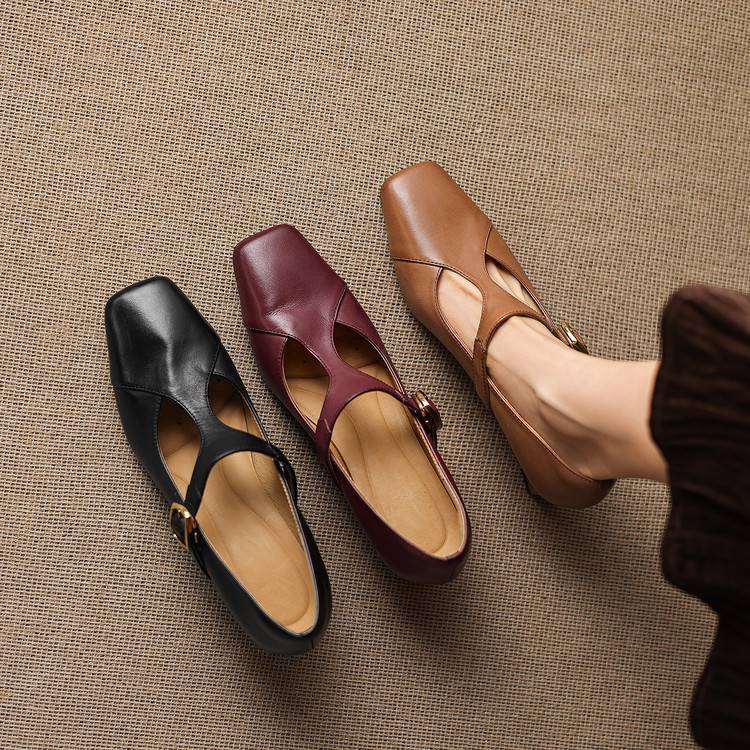 Rosa's Cassiella Leather Shoes