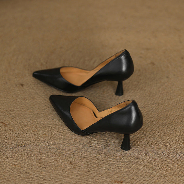 Rosa's Lorene Curve Leather Heels