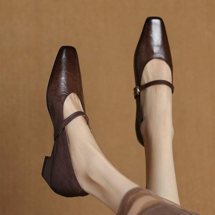 Rosa's Cedrine Leather Pumps
