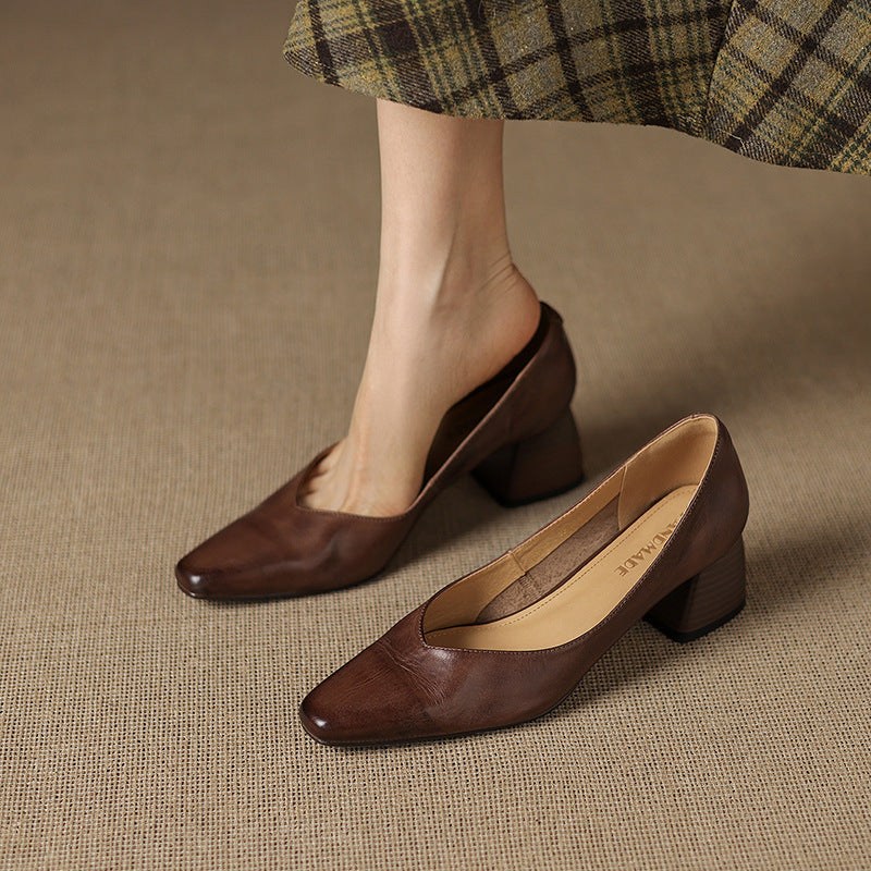 Rosa's Caldre Square Leather Pumps