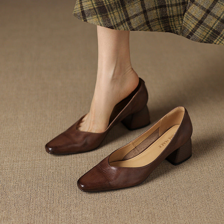 Rosa's Caldre Square Leather Pumps