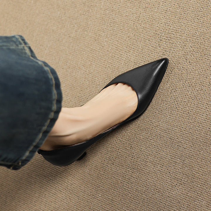 Rosa's Calenne Leather Kitten Heels