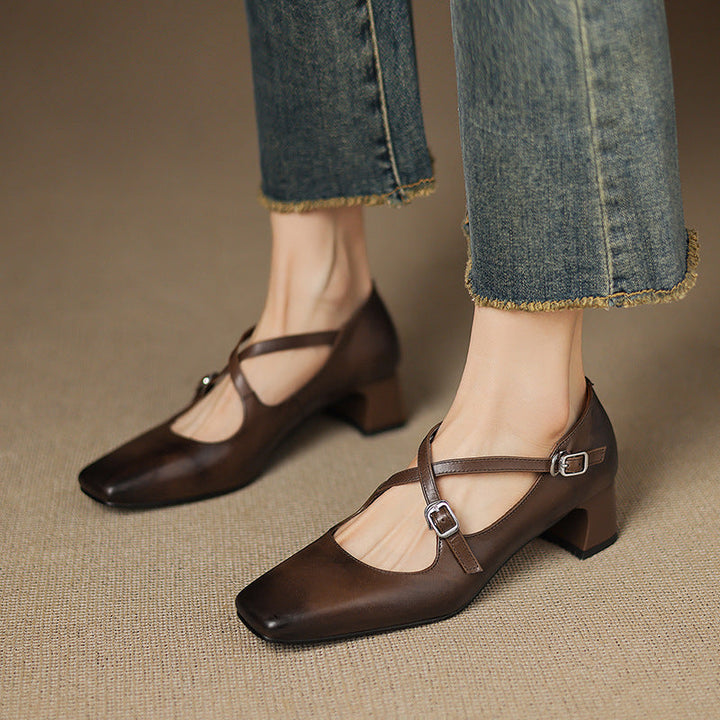 Rosa's Marvane Leather Kitten Heels