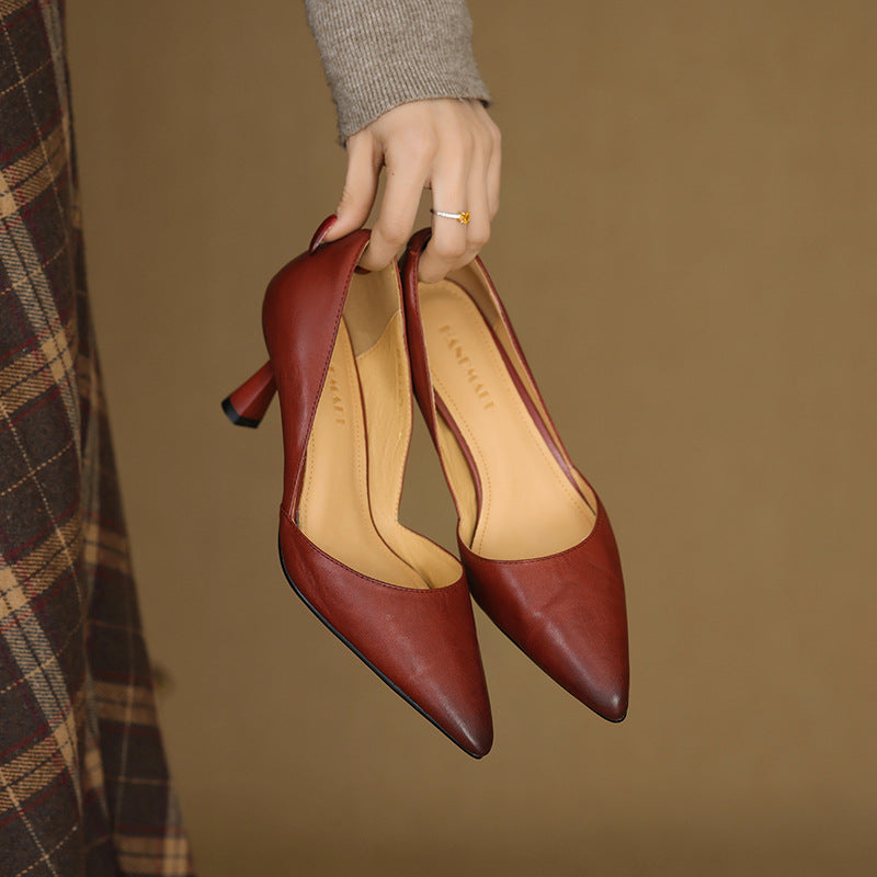 Rosa's Lorene Curve Leather Heels