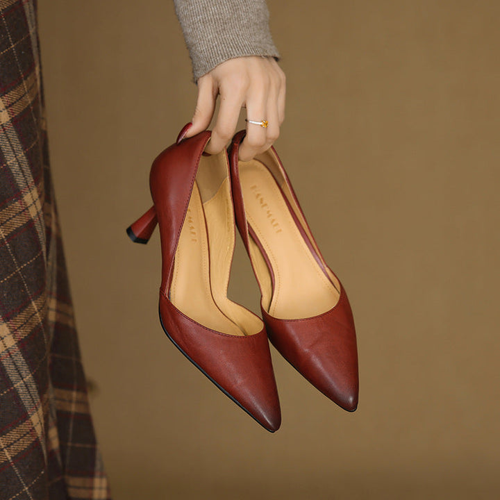 Rosa's Lorene Curve Leather Heels