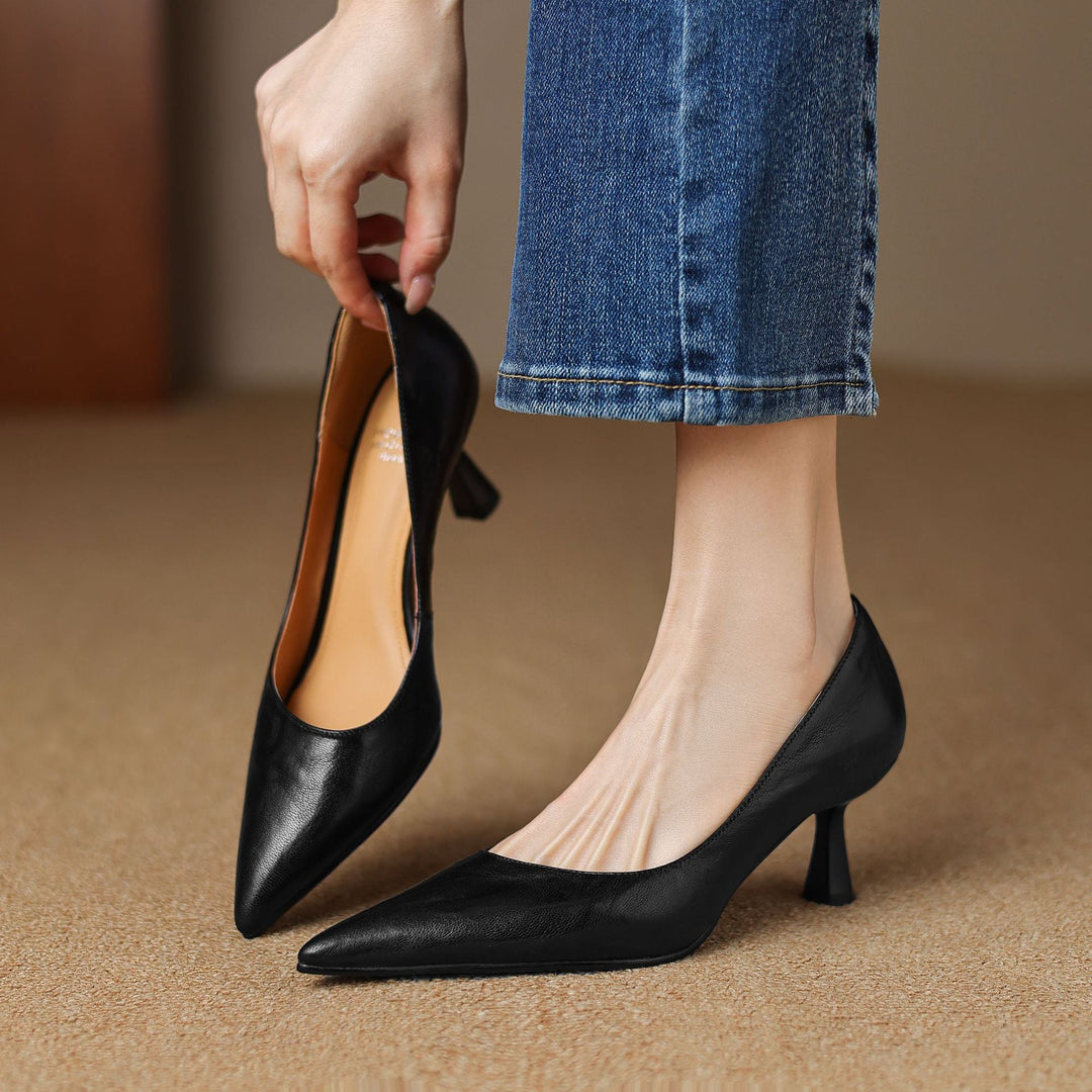 Rosa's Mirelle Leather Pumps