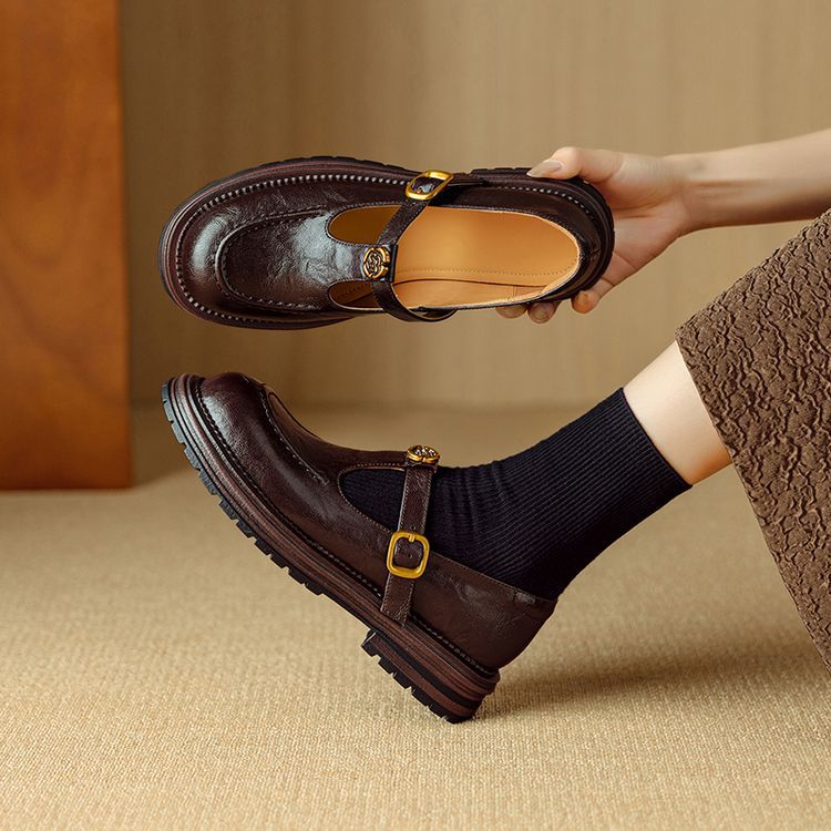 Rosa's Brinell Mary-Jane Leather Loafers