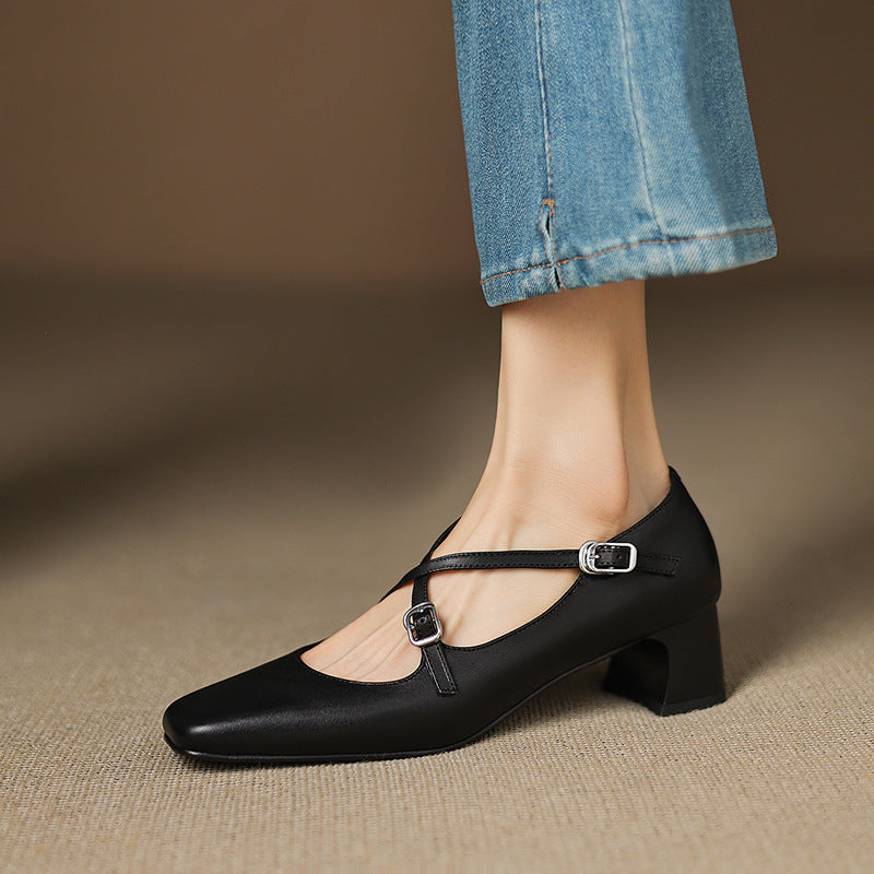 Rosa's Marvane Leather Kitten Heels