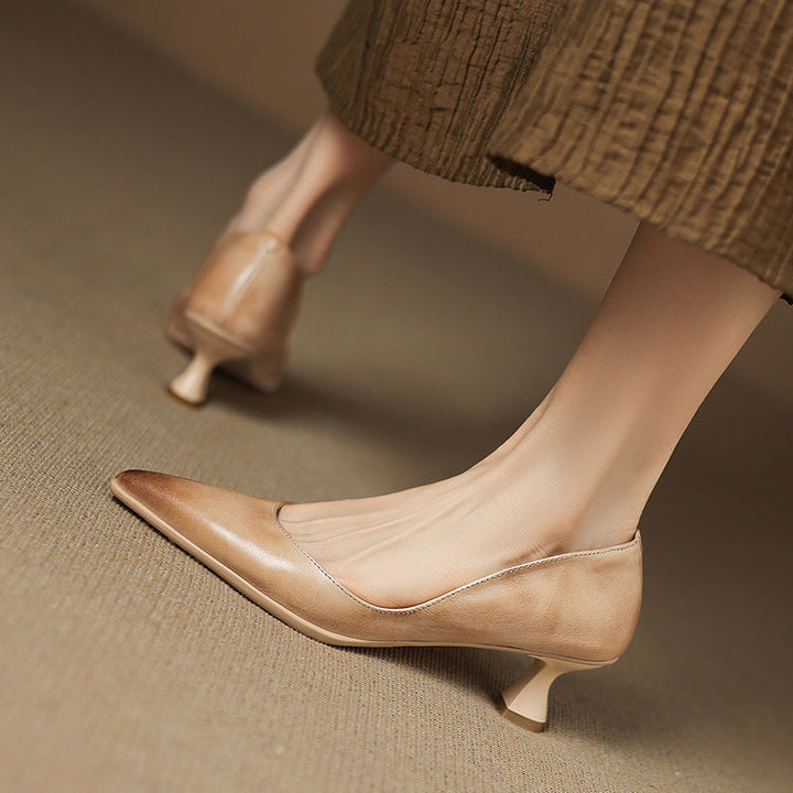 Rosa's Calenne Leather Kitten Heels