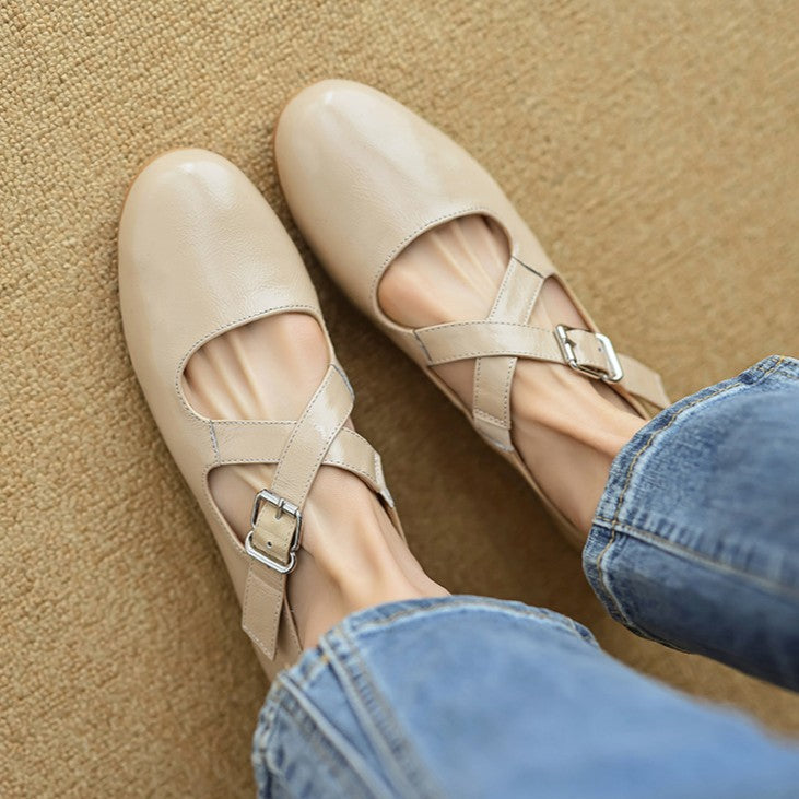 Rosa's Morven Cross-Strap Leather Flats