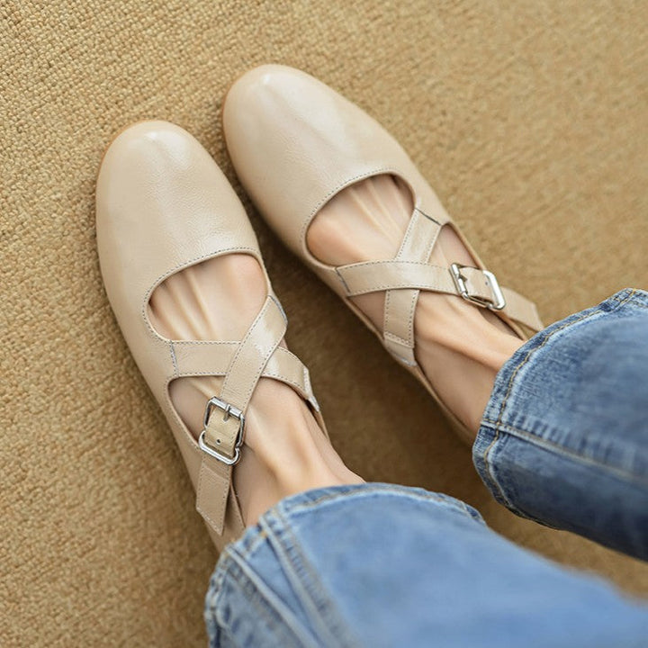 Rosa's Morven Cross-Strap Leather Flats