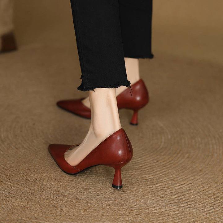 Rosa's Lorene Curve Leather Heels