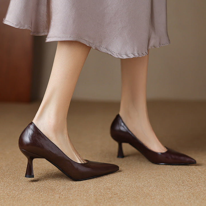 Rosa's Mirelle Leather Pumps