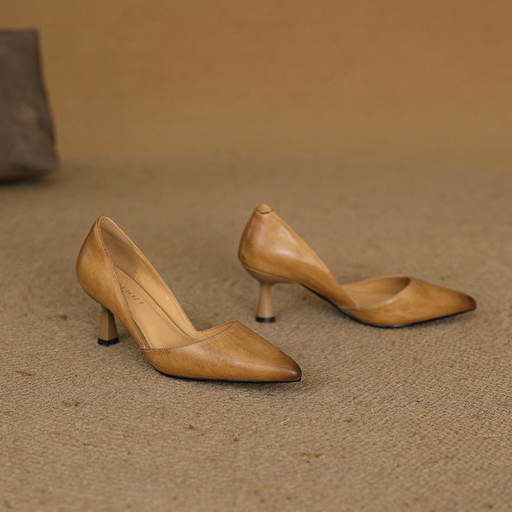 Rosa's Lorene Curve Leather Heels