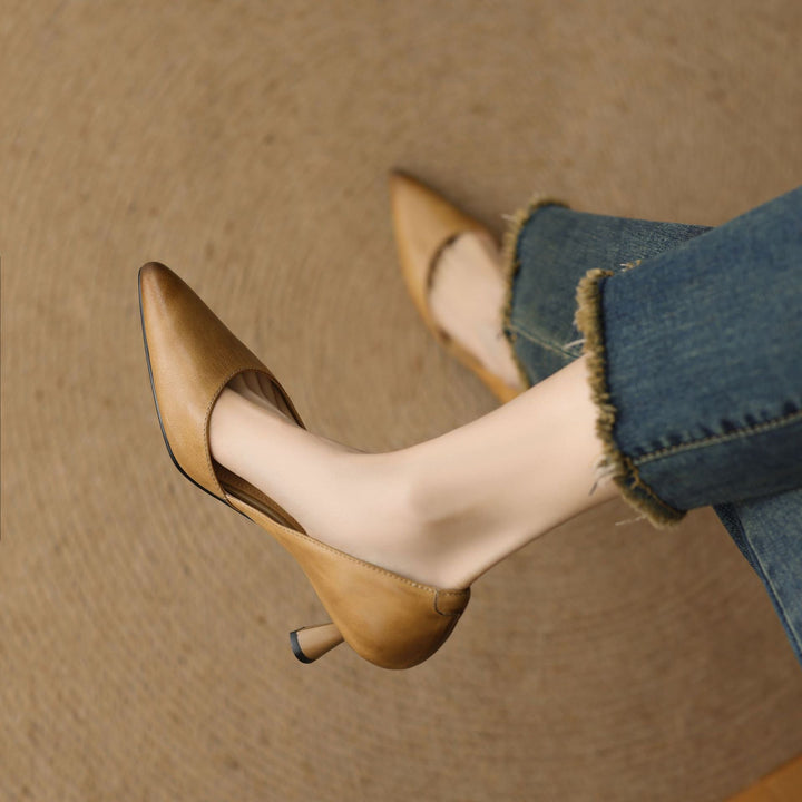 Rosa's Lorene Curve Leather Heels
