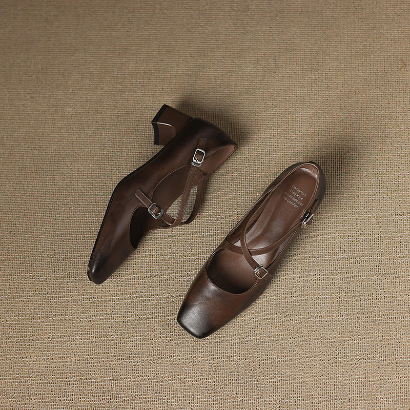 Rosa's Marvane Leather Kitten Heels