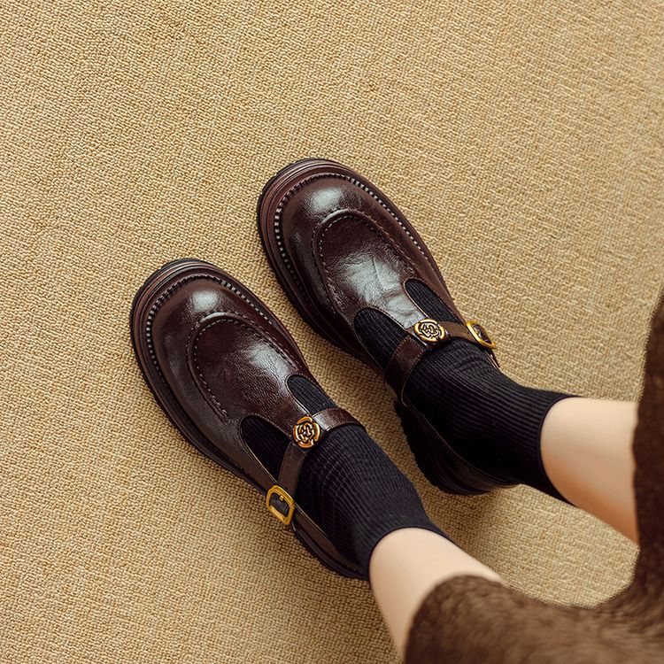 Rosa's Brinell Mary-Jane Leather Loafers