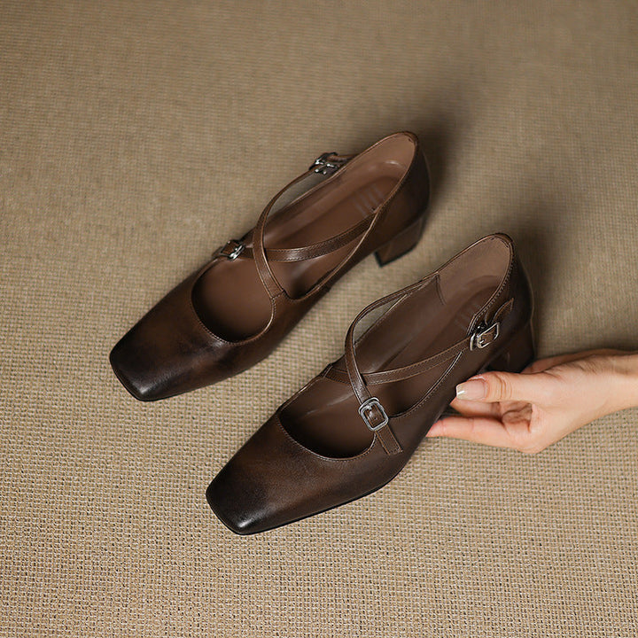 Rosa's Marvane Leather Kitten Heels