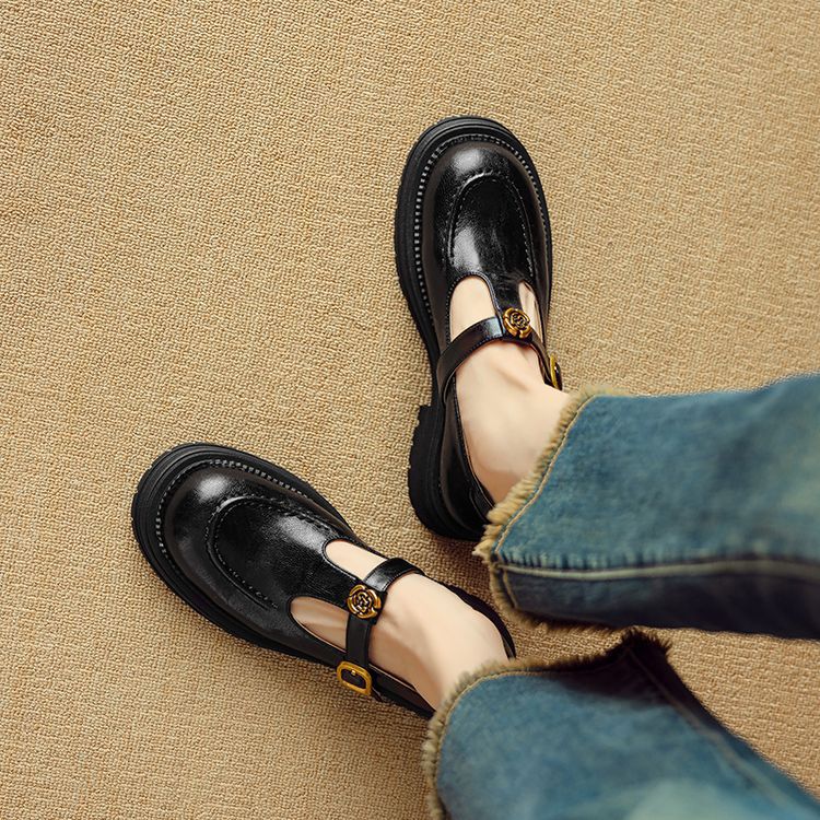 Rosa's Brinell Mary-Jane Leather Loafers