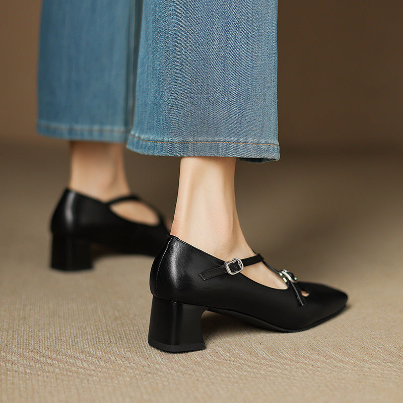 Rosa's Marvane Leather Kitten Heels