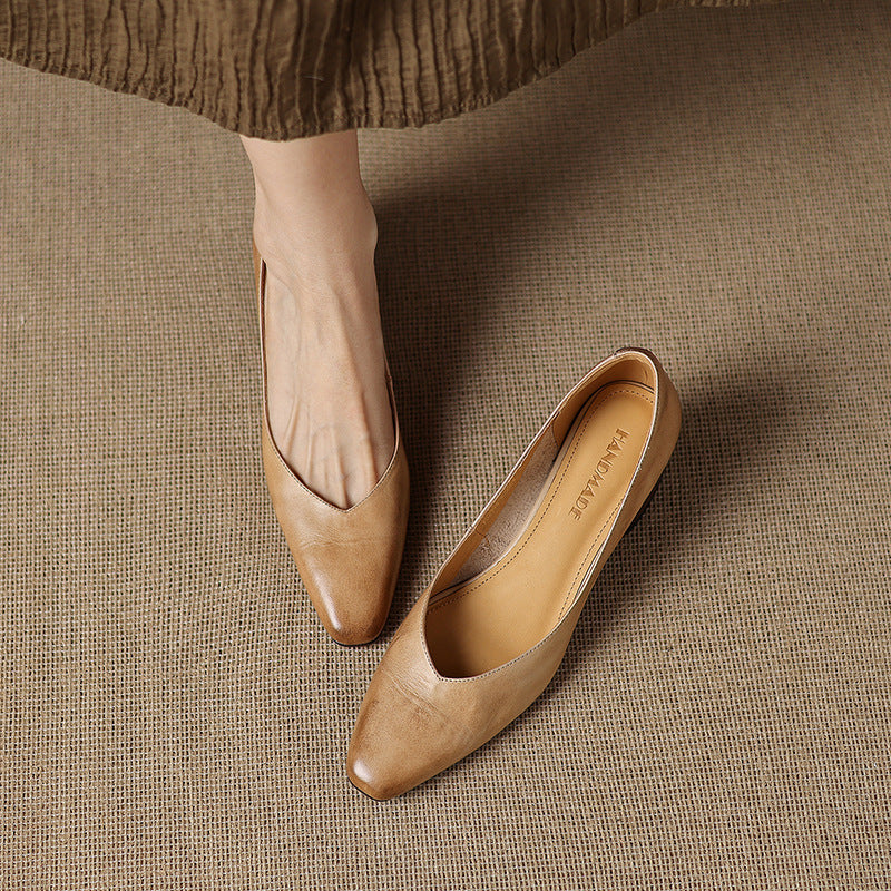 Rosa's Caldre Square Leather Pumps