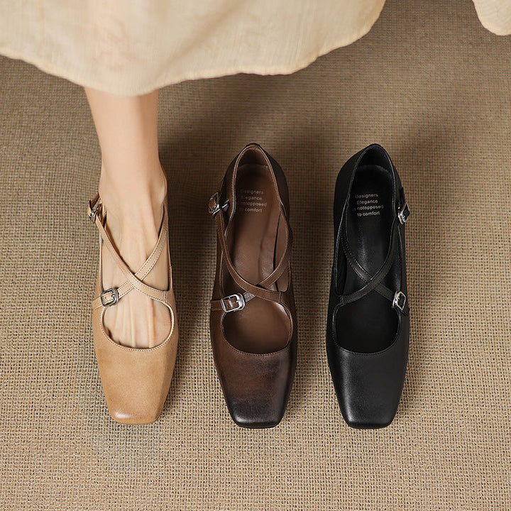 Rosa's Marvane Leather Kitten Heels