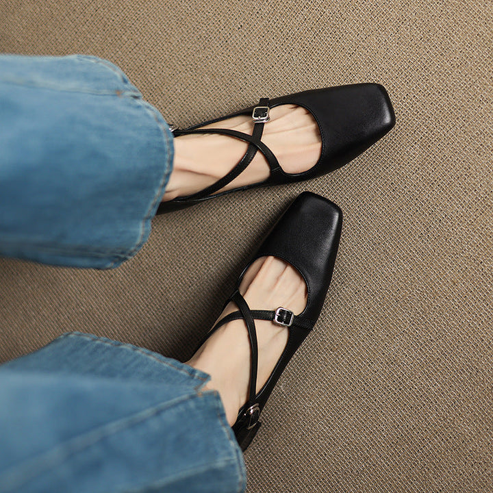 Rosa's Marvane Leather Kitten Heels
